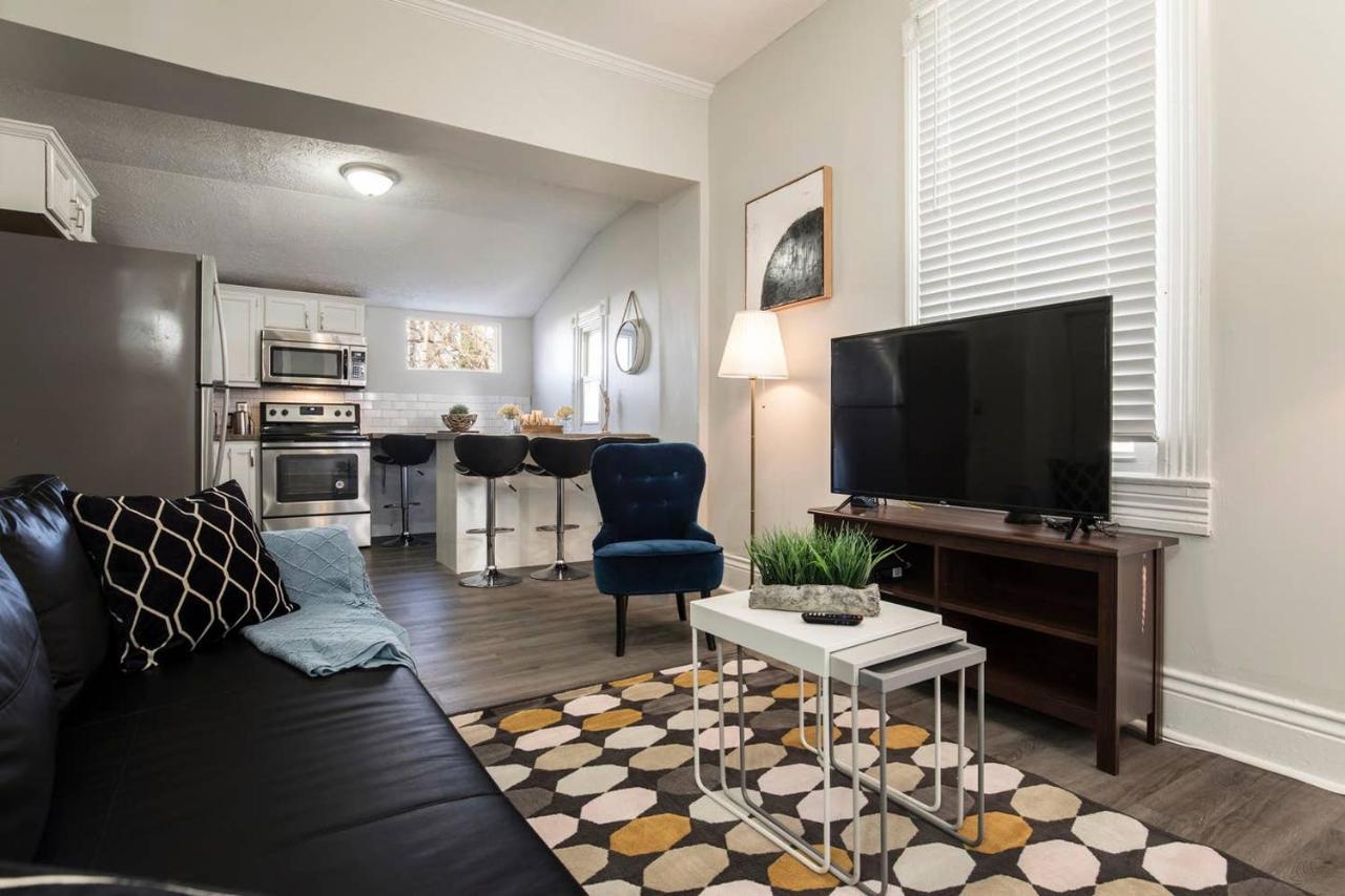 Louisville Dream House 4Br 2Ba By Cozysuites Екстериор снимка